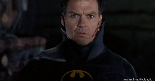 Batgirl diz como foi ter Michael Keaton como Batman no set de gravações